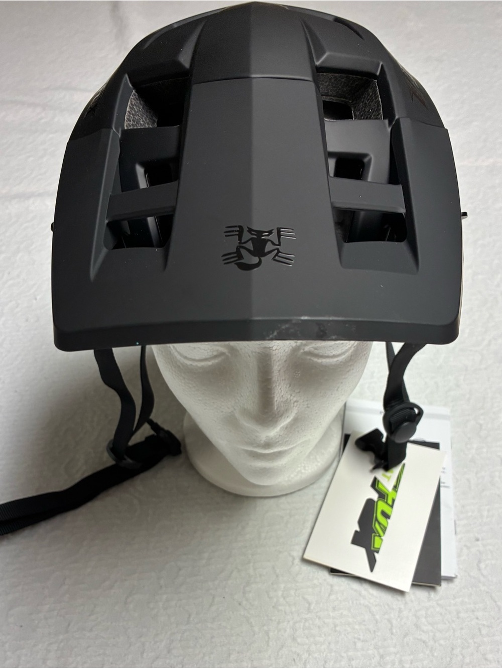Men’s Matte Black Trail Helmet